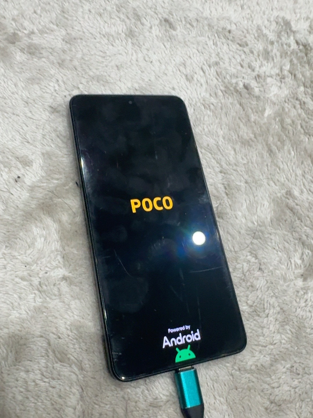 POCO X7 Proの起動画面